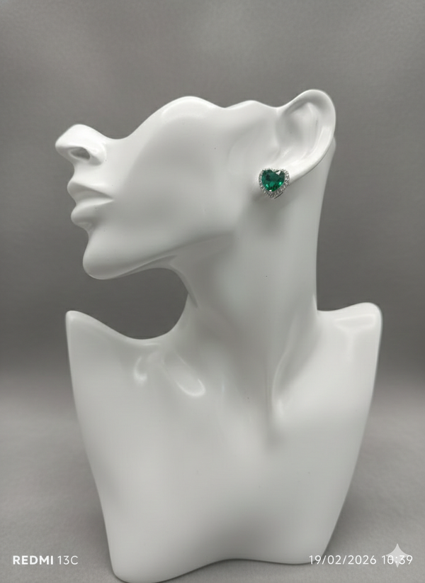 heart-shaped stud earring